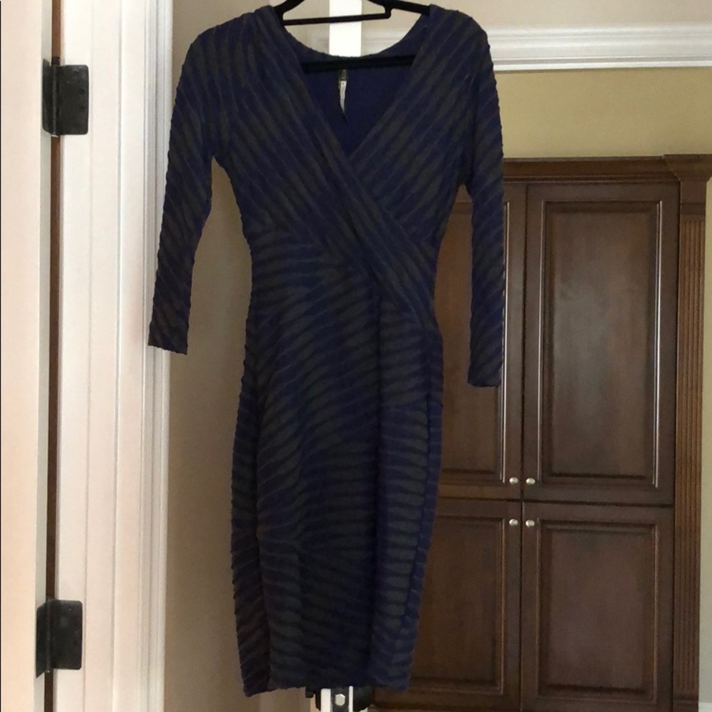 Tracy Reese v neck dress